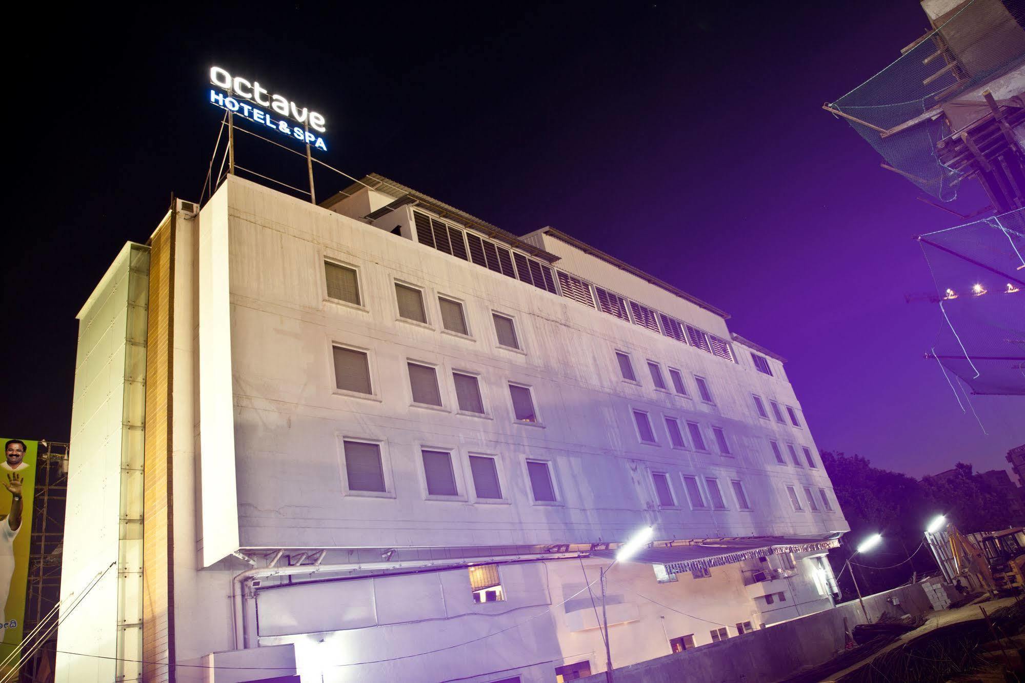 Octave Hotel & Spa - Sarjapur Road Бенґалуру Екстер'єр фото